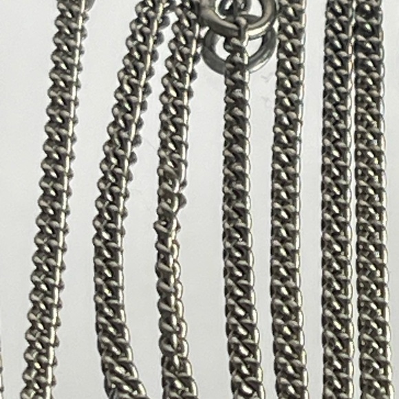 Chanel Camellia Necklace With The Box - Picture 9 of 11